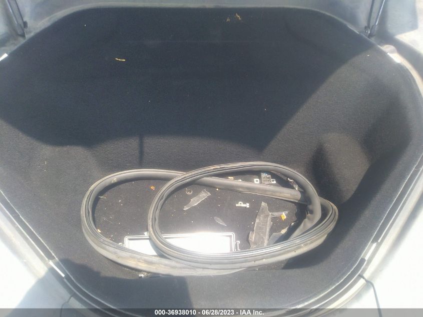 2015 TESLA MODEL S 85D/70D/90D/P90D - 5YJSA1E25FF105827