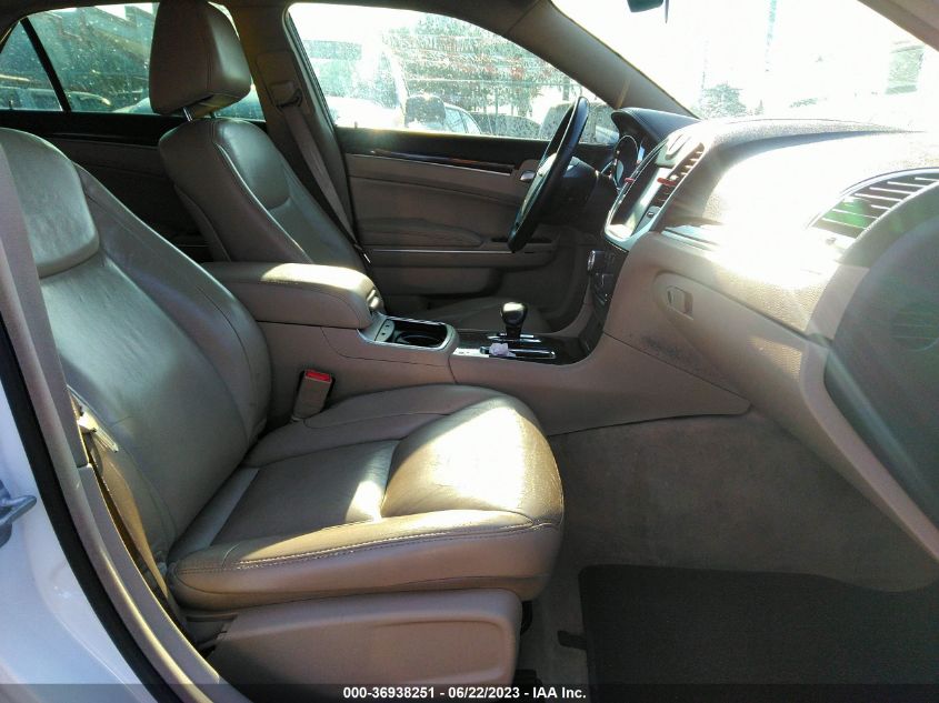 2013 CHRYSLER 300 - 2C3CCAAG7DH657468