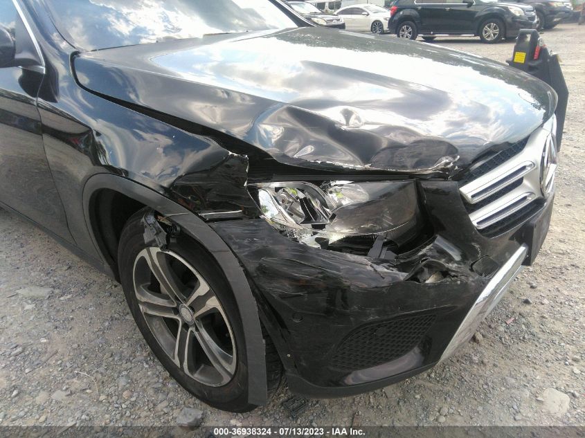 2016 MERCEDES-BENZ GLC GLC 300 - WDC0G4KB1GF085031