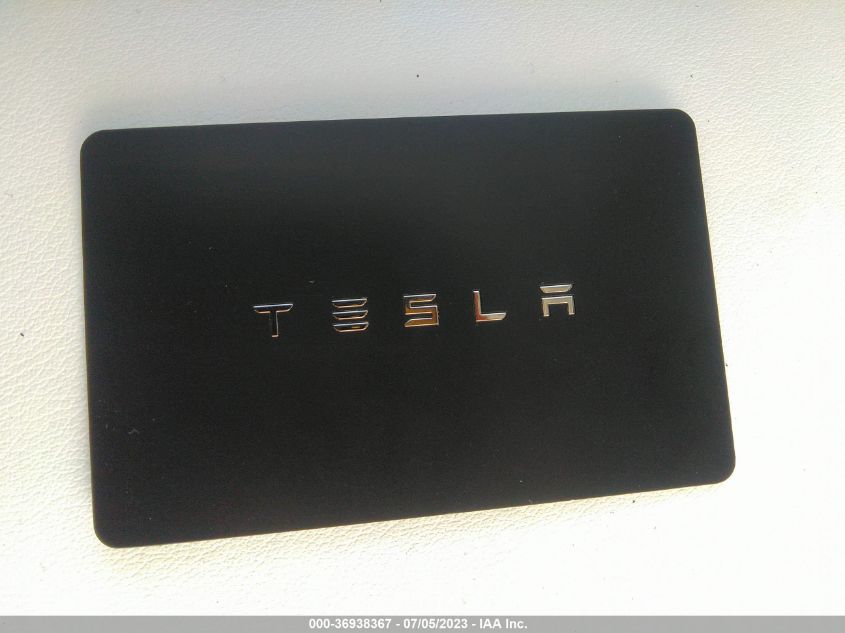 2020 TESLA MODEL Y LONG RANGE - 5YJYGDEE9LF056387