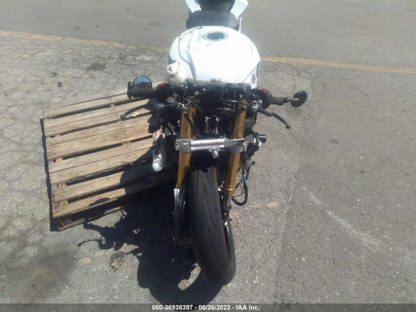 2019 SUZUKI GSX-R750 - JS1GR7MA0K7100197