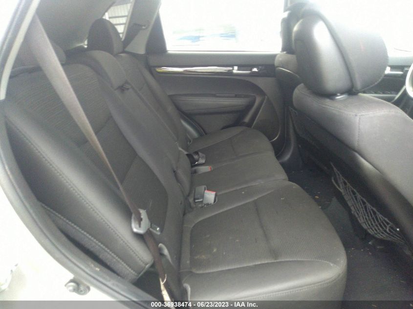 2014 KIA SORENTO LX - 5XYKT3A6XEG488539