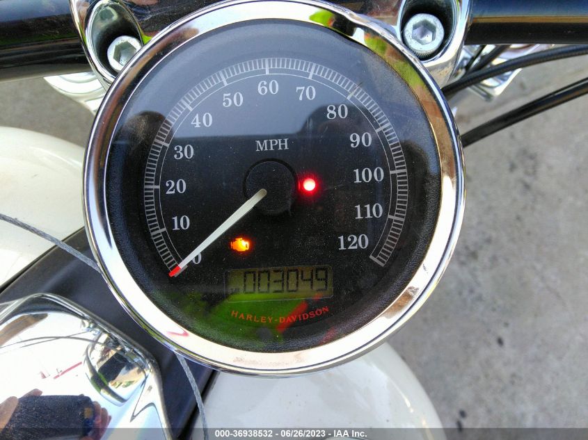 2014 HARLEY-DAVIDSON FXSB BREAKOUT - 1HD1BFV33EB021729