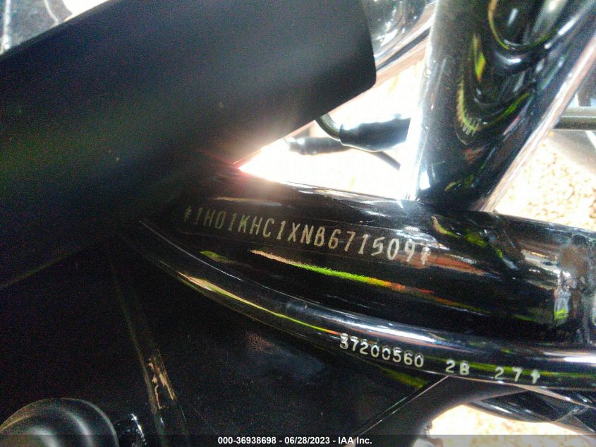 2022 HARLEY-DAVIDSON FLTRX - 1HD1KHC1XNB671509