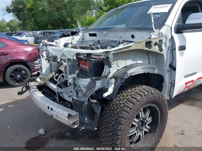 2015 TOYOTA TUNDRA 4WD TRUCK LTD - 5TFHW5F1XFX428012
