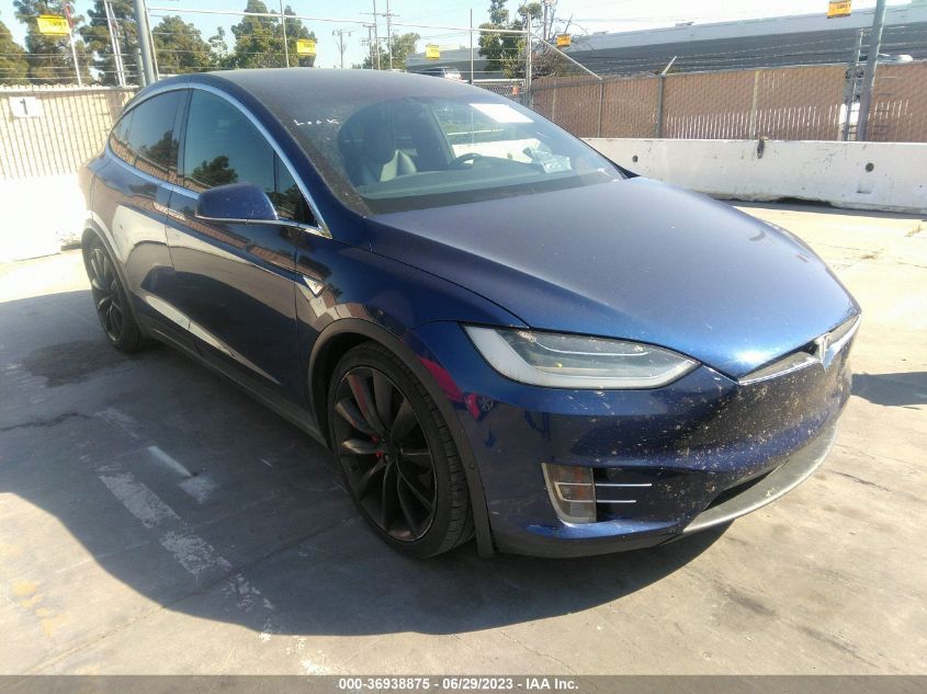 2016 TESLA MODEL X P90D/60D/P100D - 5YJXCAE47GF006882