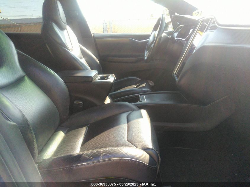 2016 TESLA MODEL X P90D/60D/P100D - 5YJXCAE47GF006882