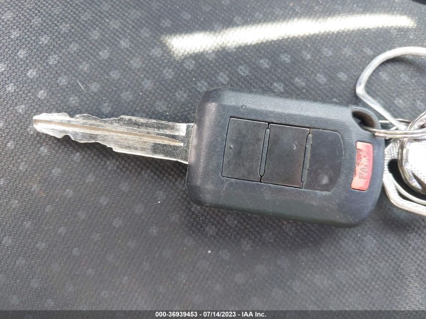 2019 MITSUBISHI MIRAGE G4 ES/RF - ML32F3FJ0KHF03756