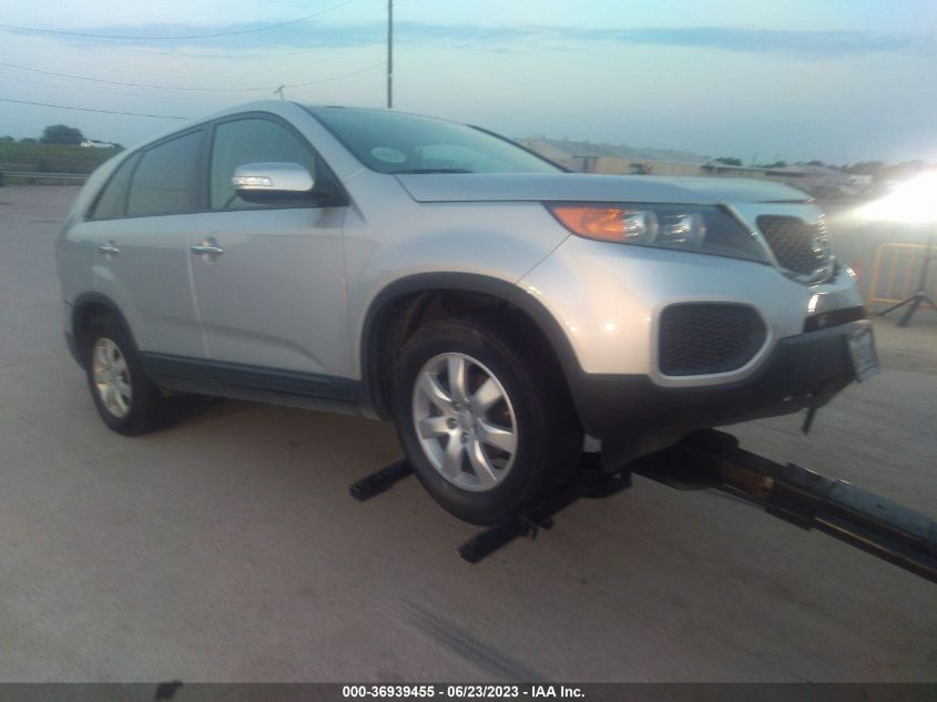 2013 KIA SORENTO LX - 5XYKT3A13DG339926