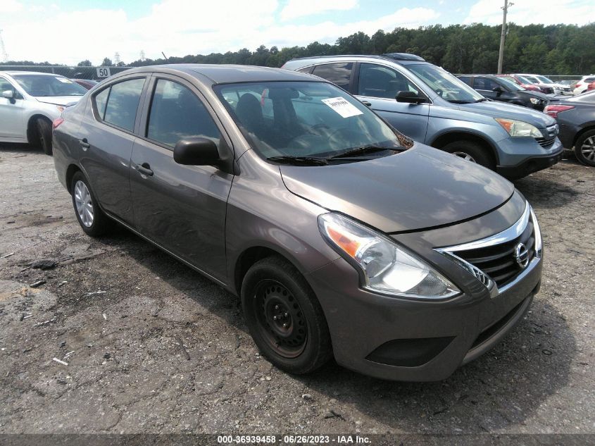 2015 NISSAN VERSA S PLUS - 3N1CN7AP2FL825054