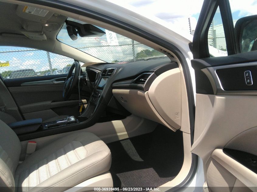 2019 FORD FUSION SE - 3FA6P0HD7KR209936