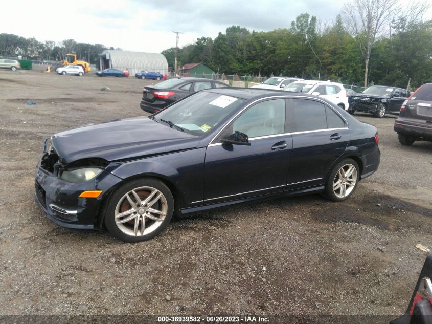 2013 MERCEDES-BENZ C-CLASS C 300 - WDDGF8AB9DR259251