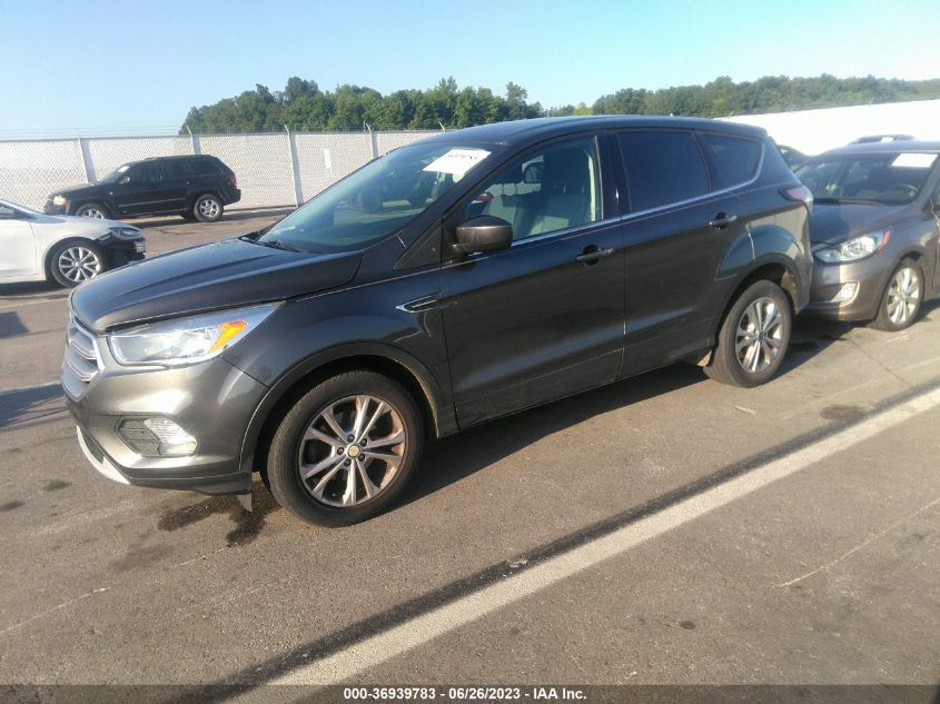 2017 FORD ESCAPE SE - 1FMCU0GD2HUD38638