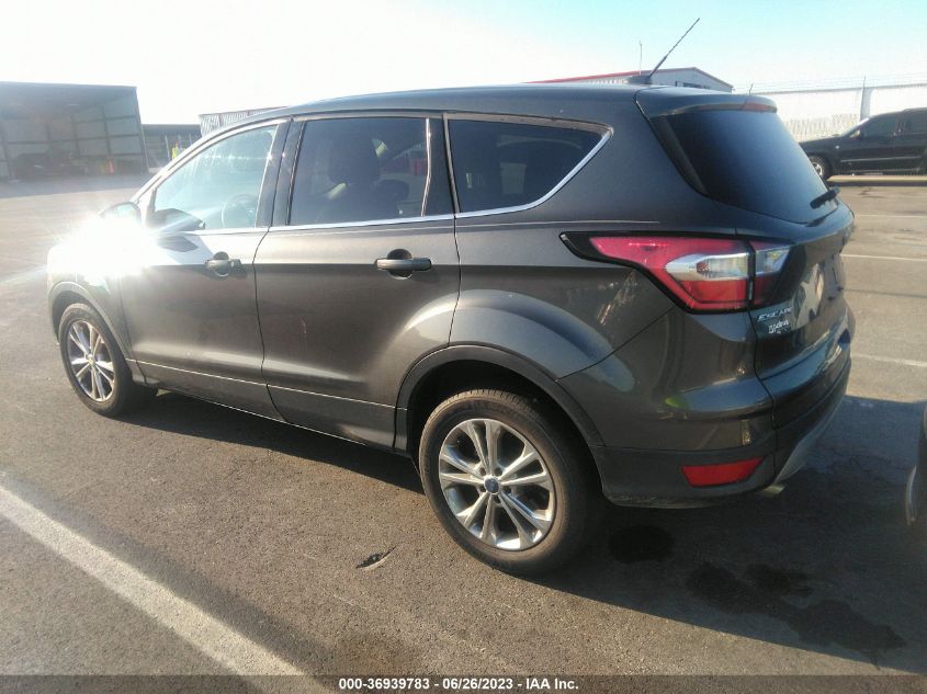 2017 FORD ESCAPE SE - 1FMCU0GD2HUD38638