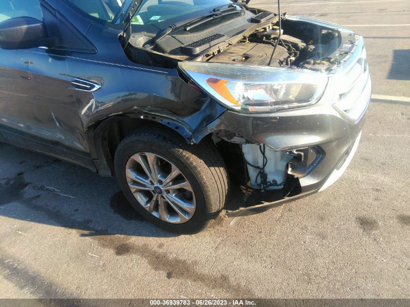 2017 FORD ESCAPE SE - 1FMCU0GD2HUD38638