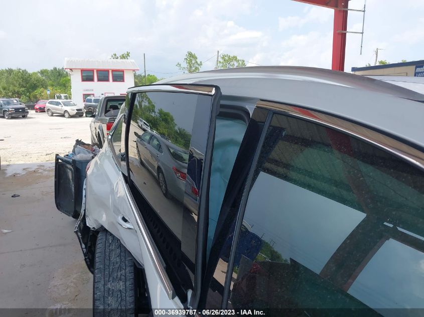 2018 BUICK ENCLAVE PREMIUM - 5GAERCKW2JJ155127