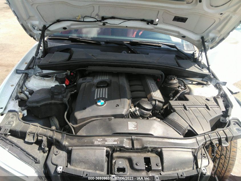 2013 BMW 1 SERIES 128I WBAUL7C58DVU09426