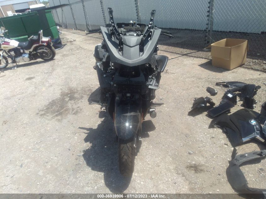 2022 BMW K1600 B - WB10F6301N6F97502