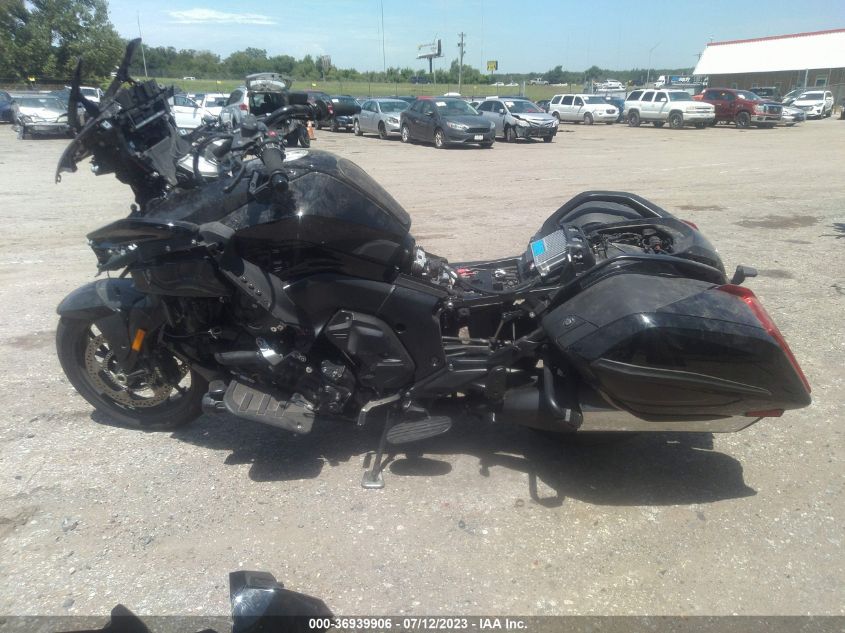 2022 BMW K1600 B - WB10F6301N6F97502
