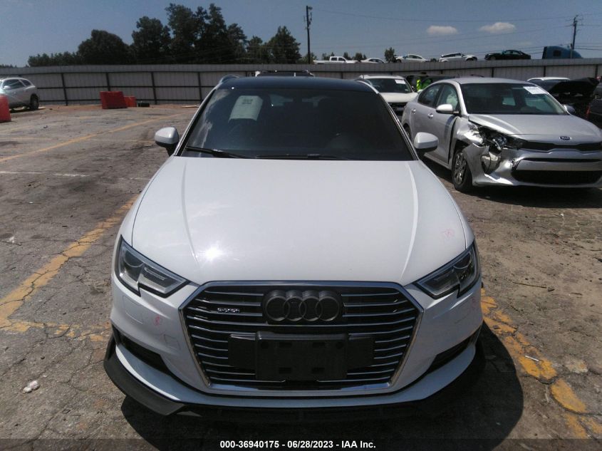 2017 AUDI A3 SPORTBACK E-TRON PREMIUM - WAUUPBFF3HA080014