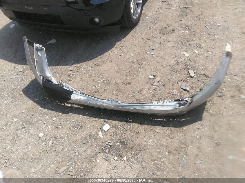 2016 TOYOTA RAV4 SE - JTMJFREV1GD185402