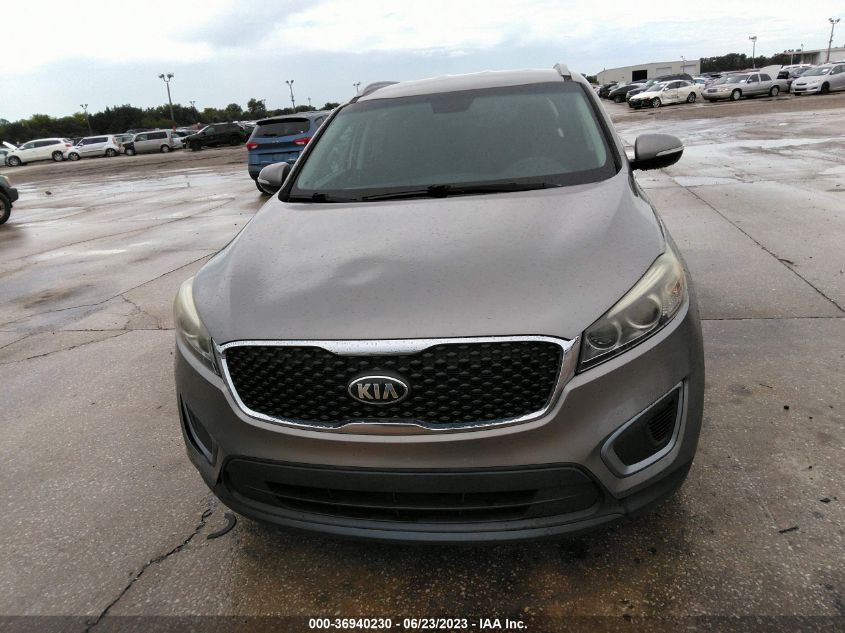 2016 KIA SORENTO LX - 5XYPG4A51GG016207