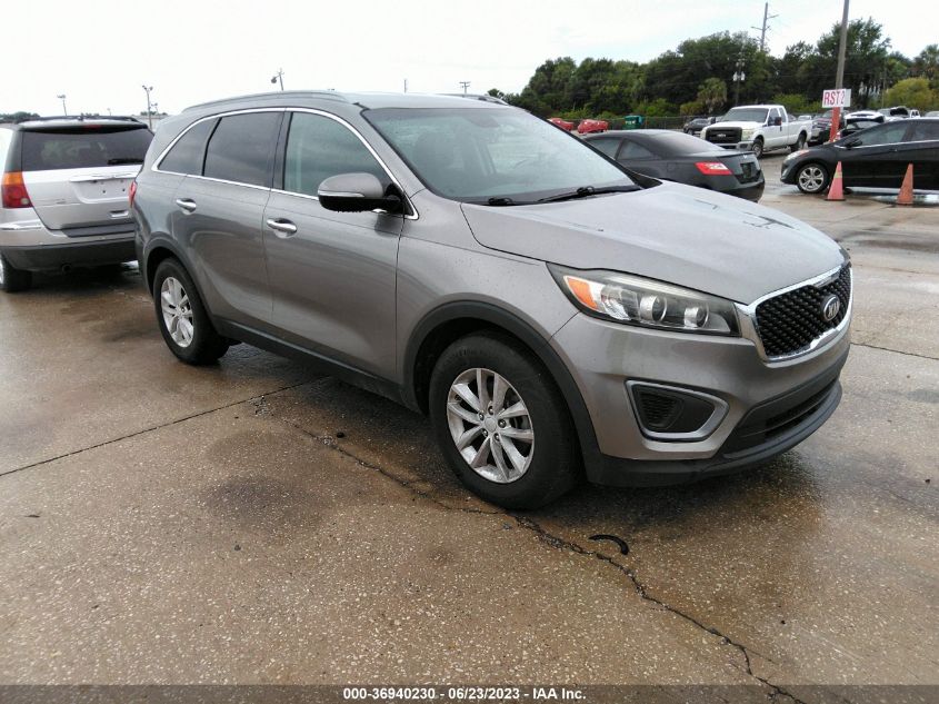 2016 KIA SORENTO LX - 5XYPG4A51GG016207