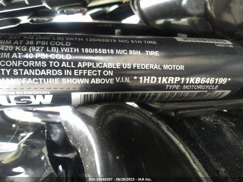 2019 HARLEY-DAVIDSON FLHXS - 1HD1KRP11KB646199