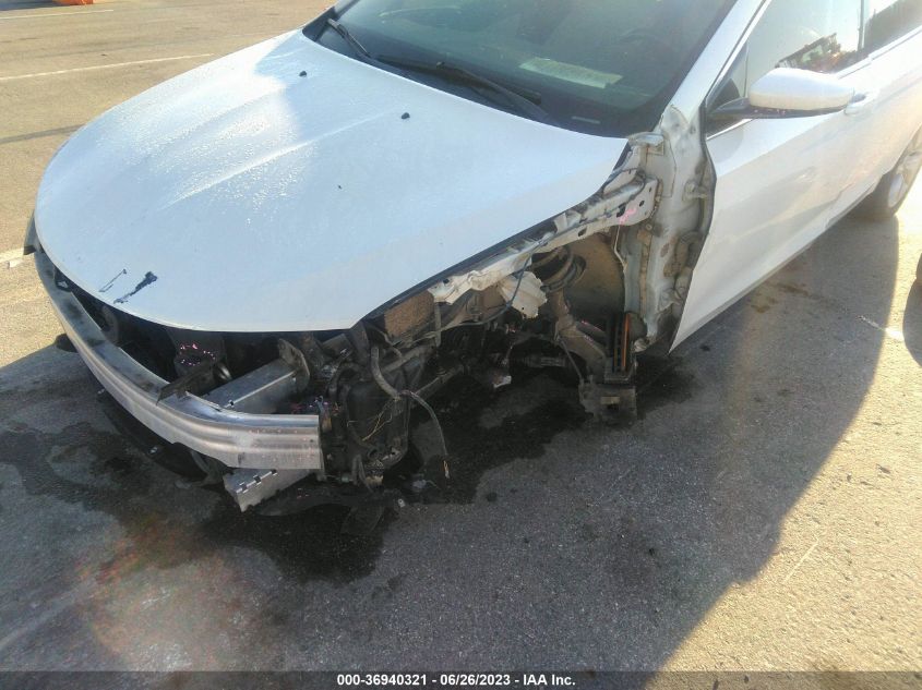 2015 CHRYSLER 200 C - 1C3CCCCGXFN616013