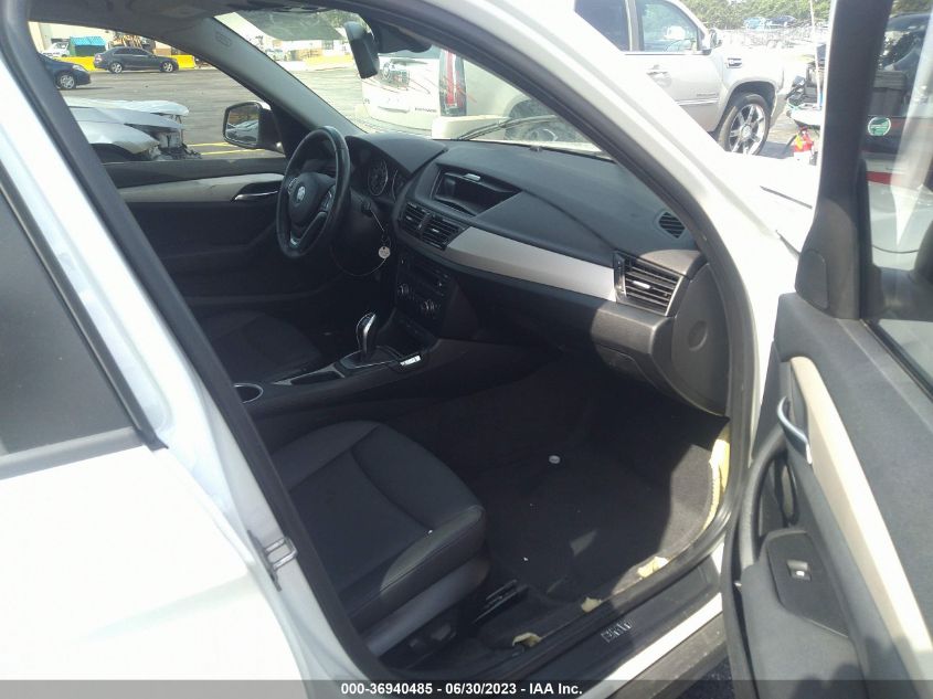 2015 BMW X1 SDRIVE28I - WBAVM1C52FV316743