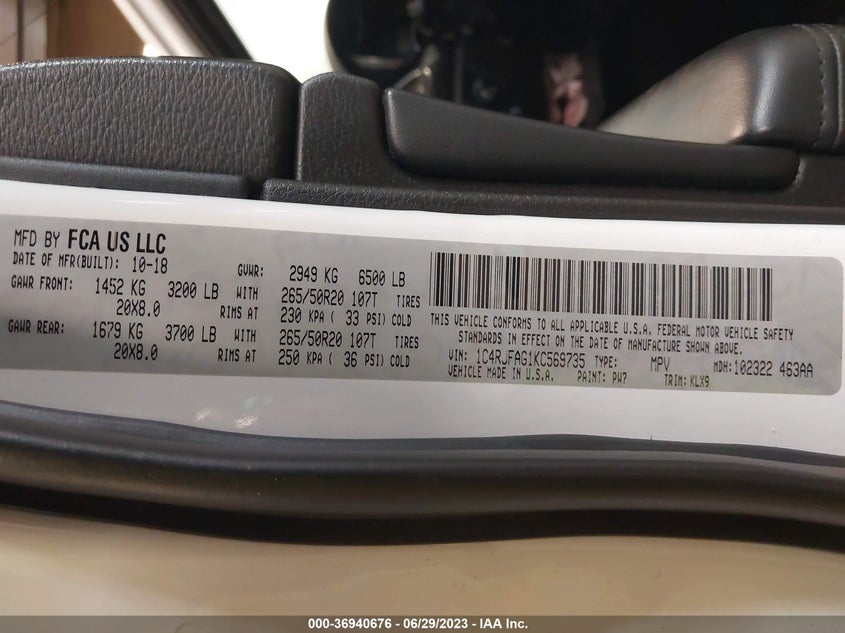 VIN 1C4RJFAG1KC569735 2019 JEEP GRAND CHEROKEE ALTITUDE
