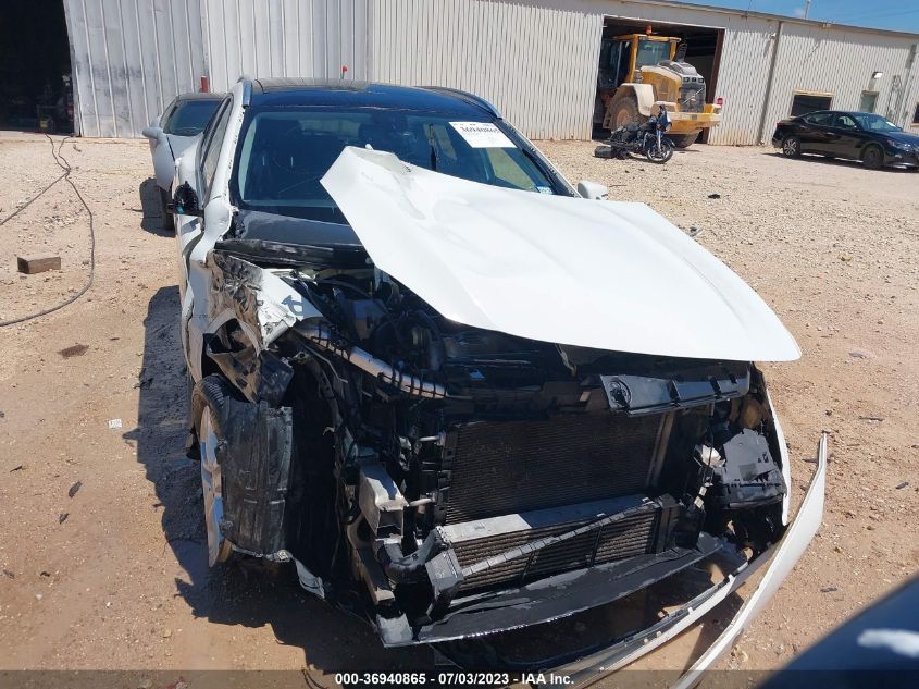 2015 MERCEDES-BENZ GLA-CLASS GLA 250 - WDCTG4EB5FJ138804