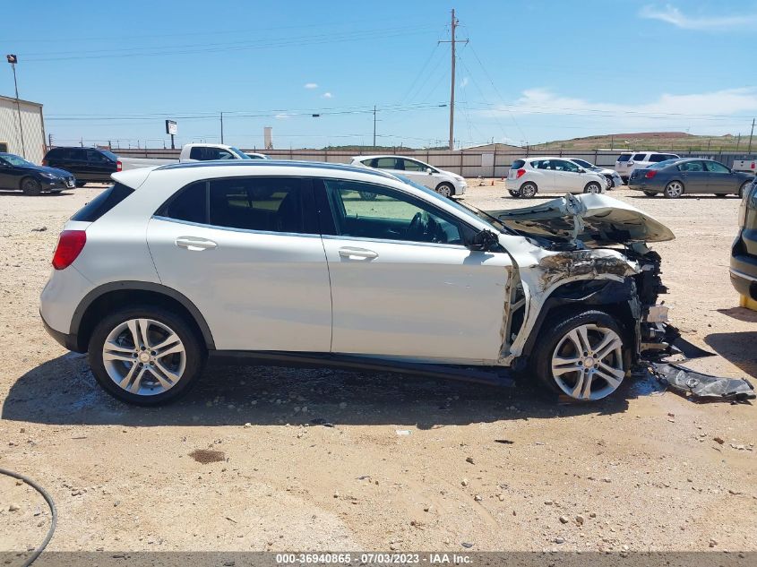 2015 MERCEDES-BENZ GLA-CLASS GLA 250 - WDCTG4EB5FJ138804
