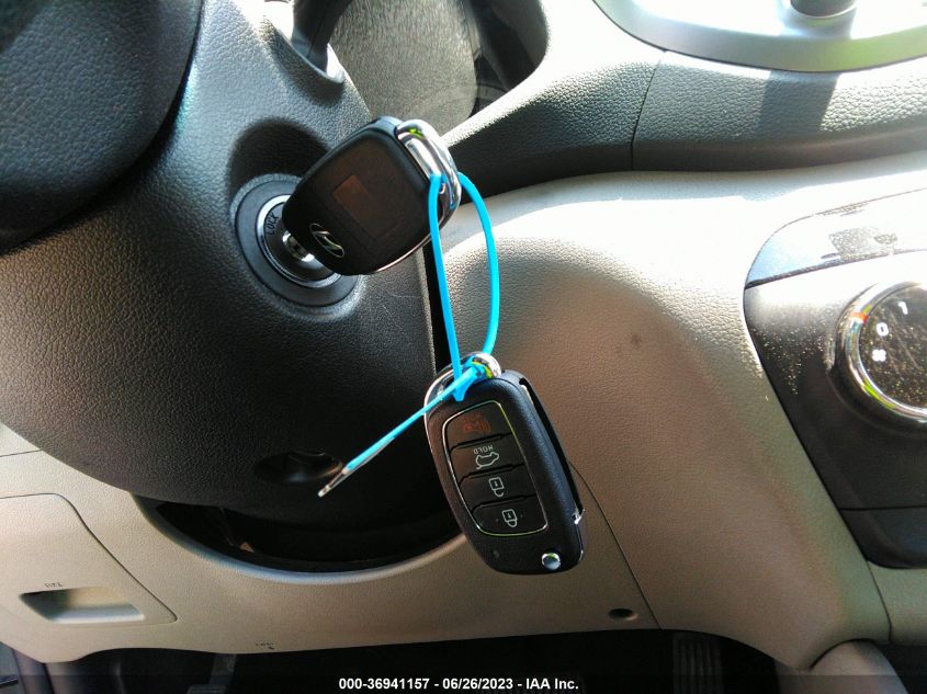 2018 HYUNDAI TUCSON SEL - KM8J33A45JU660121