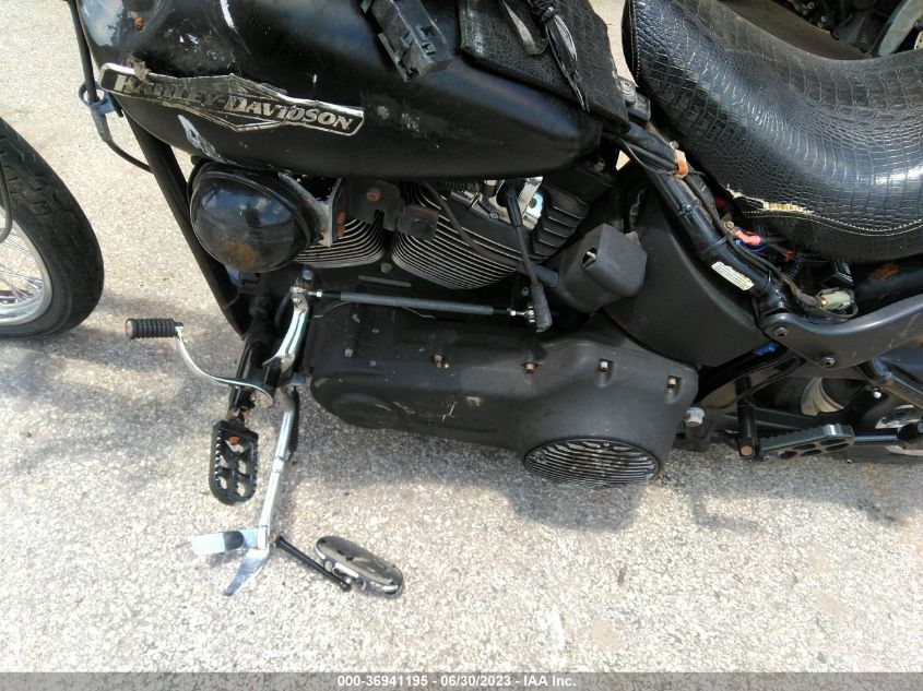 2007 HARLEY-DAVIDSON FXSTB 1HD1JA51X7Y094651