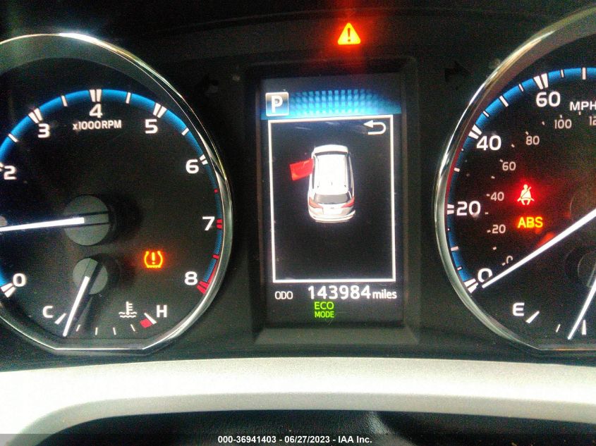 2016 TOYOTA RAV4 XLE - 2T3RFREV2GW448003