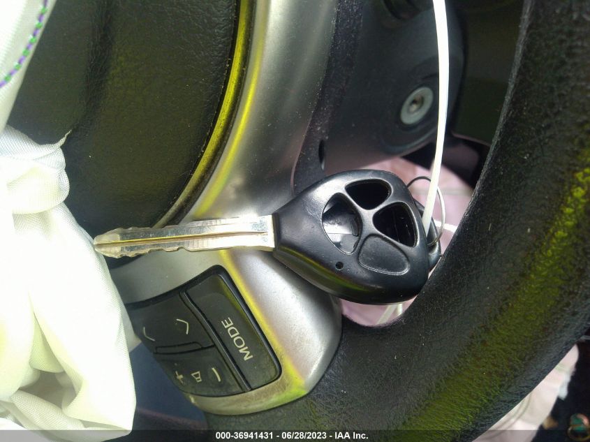 2013 TOYOTA YARIS L/LE/SE - JTDKTUD39DD566104