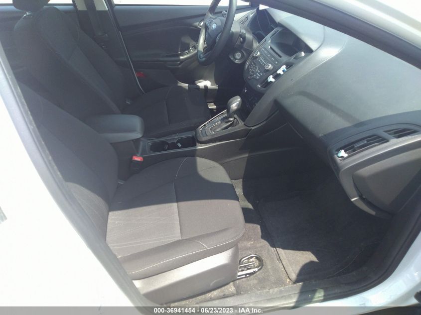 2017 FORD FOCUS SE - 1FADP3F2XHL288388