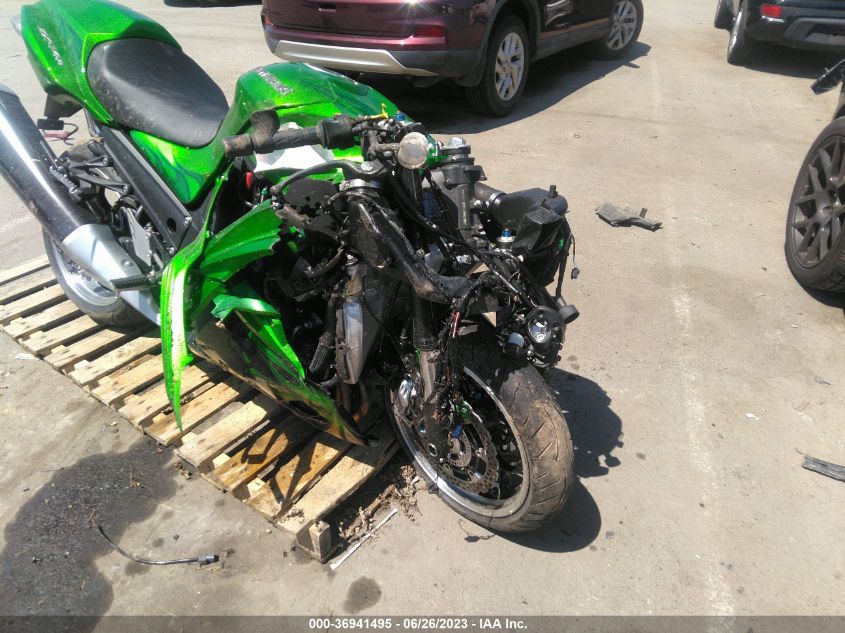 2012 KAWASAKI ZX1400 EC - JKBZXNE19CA004442