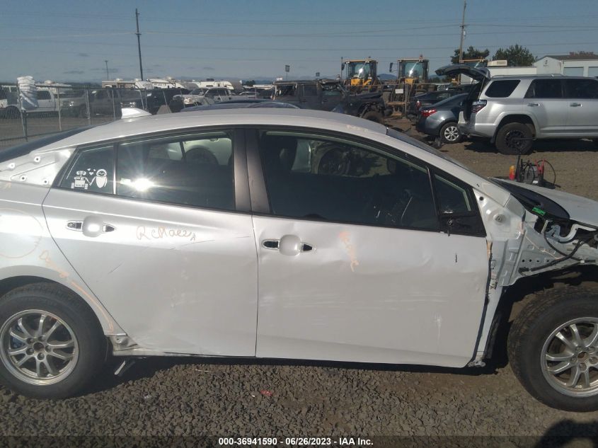 2021 TOYOTA PRIUS LE/XLE - JTDL9MFU6M3023095
