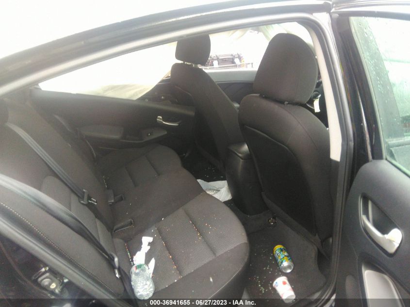 2017 KIA FORTE LX - 3KPFK4A73HE091369