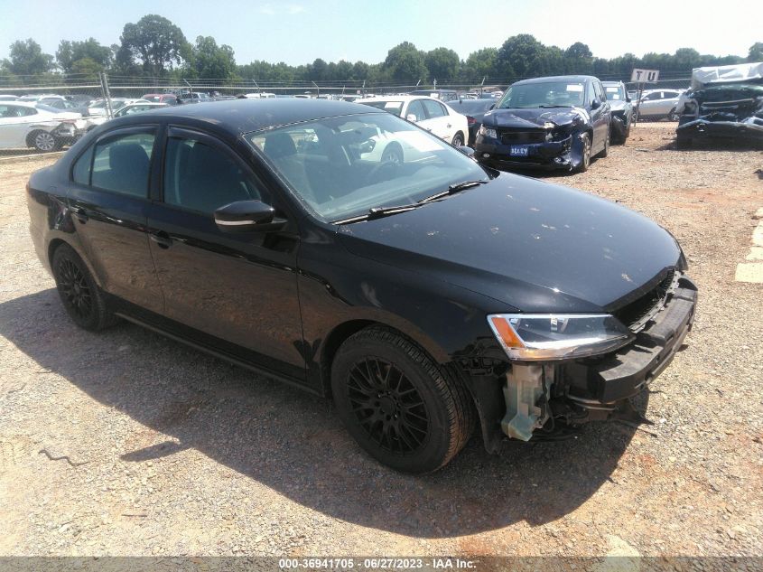 2014 VOLKSWAGEN JETTA SEDAN SE - 3VWD17AJ6EM376492