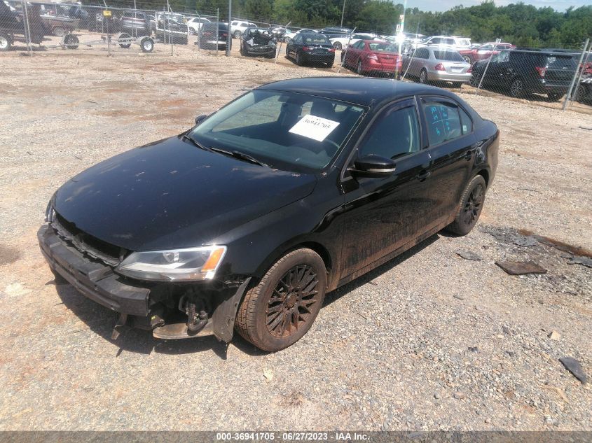 2014 VOLKSWAGEN JETTA SEDAN SE - 3VWD17AJ6EM376492