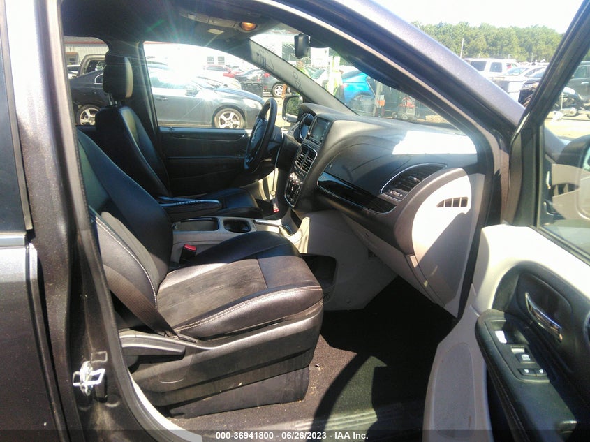 VIN 2C4RDGCG0JR307320 2018 DODGE GRAND CARAVAN SXT
