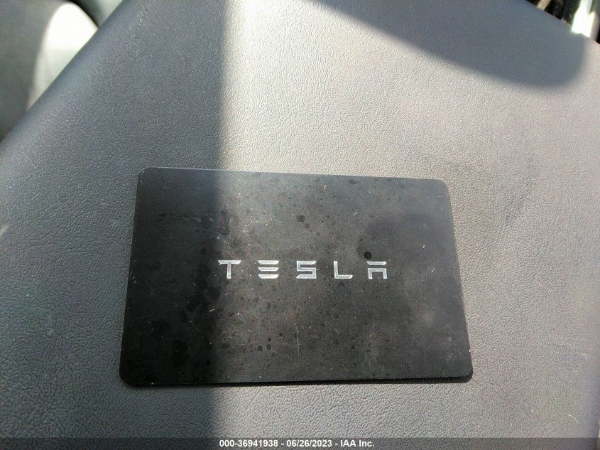 2022 TESLA MODEL Y LONG RANGE - 7SAYGAEE2NF537425