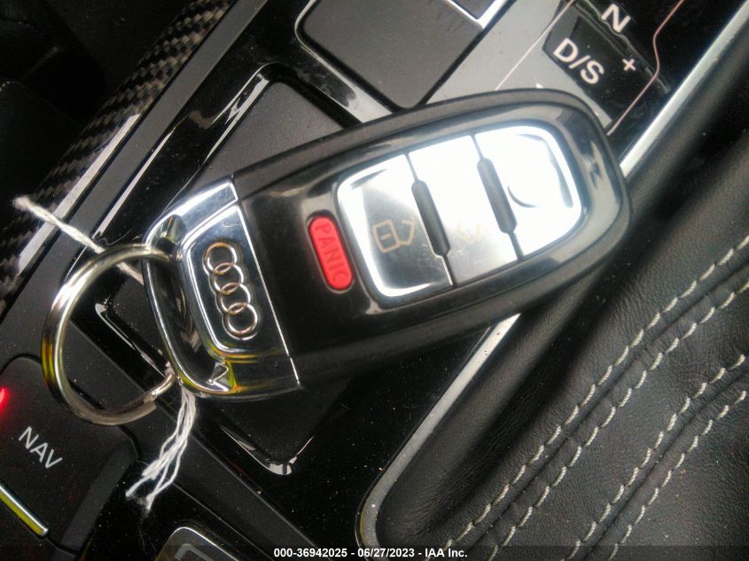 2016 AUDI RS 7 PERFORMANCE PRESTIGE - WUAWRAFC3GN903427