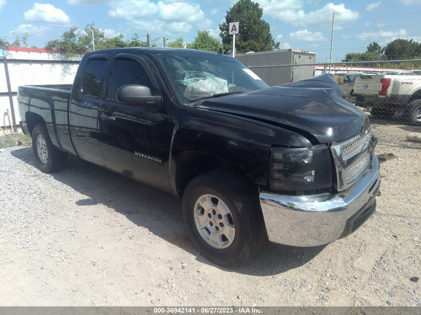 2013 CHEVROLET SILVERADO 1500 LT - 1GCRKSE71DZ216573
