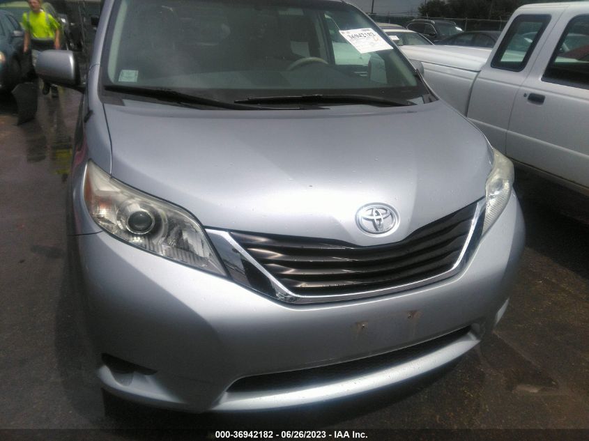 2013 TOYOTA SIENNA LE - 5TDKK3DC8DS305175