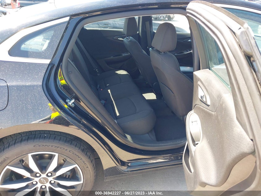 VIN 1G1ZG5ST7LF097327 2020 CHEVROLET MALIBU RS