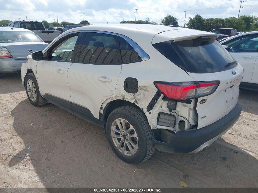 2020 FORD ESCAPE SE - 1FMCU0G68LUB02179